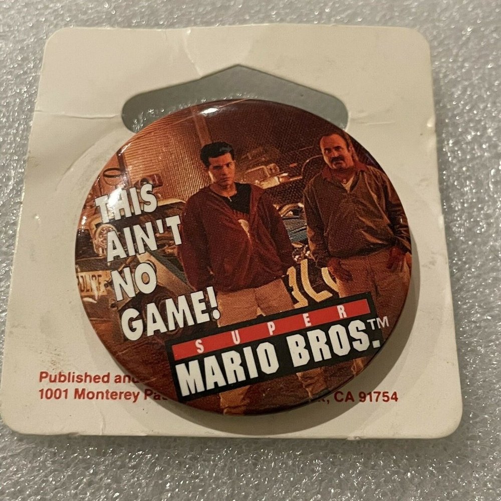 VTG  Super Mario Brothers 1993 Movie Promo Button Pin John Leguizamo No Game